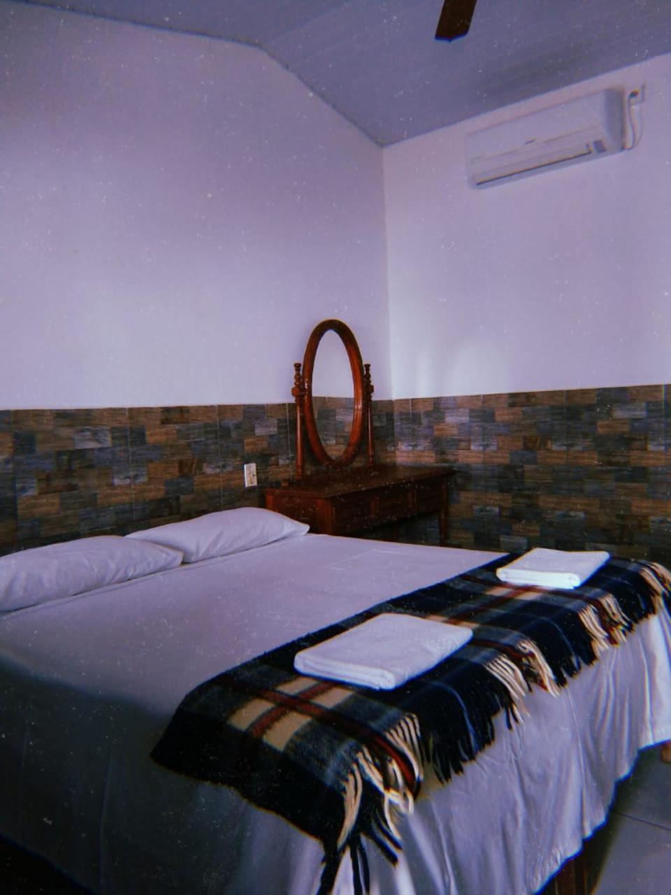 Pousada Chácara da Dinda Goiás Exterior foto